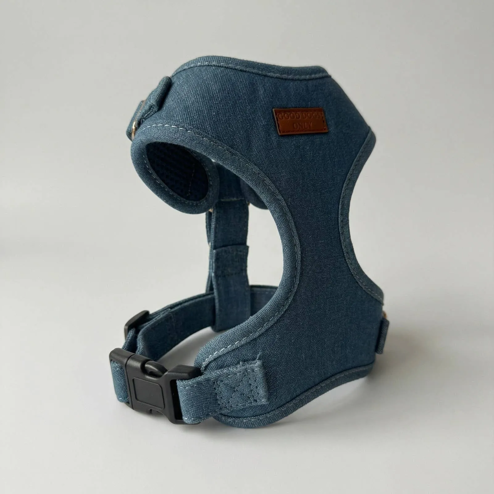 Side view of the denim harness
