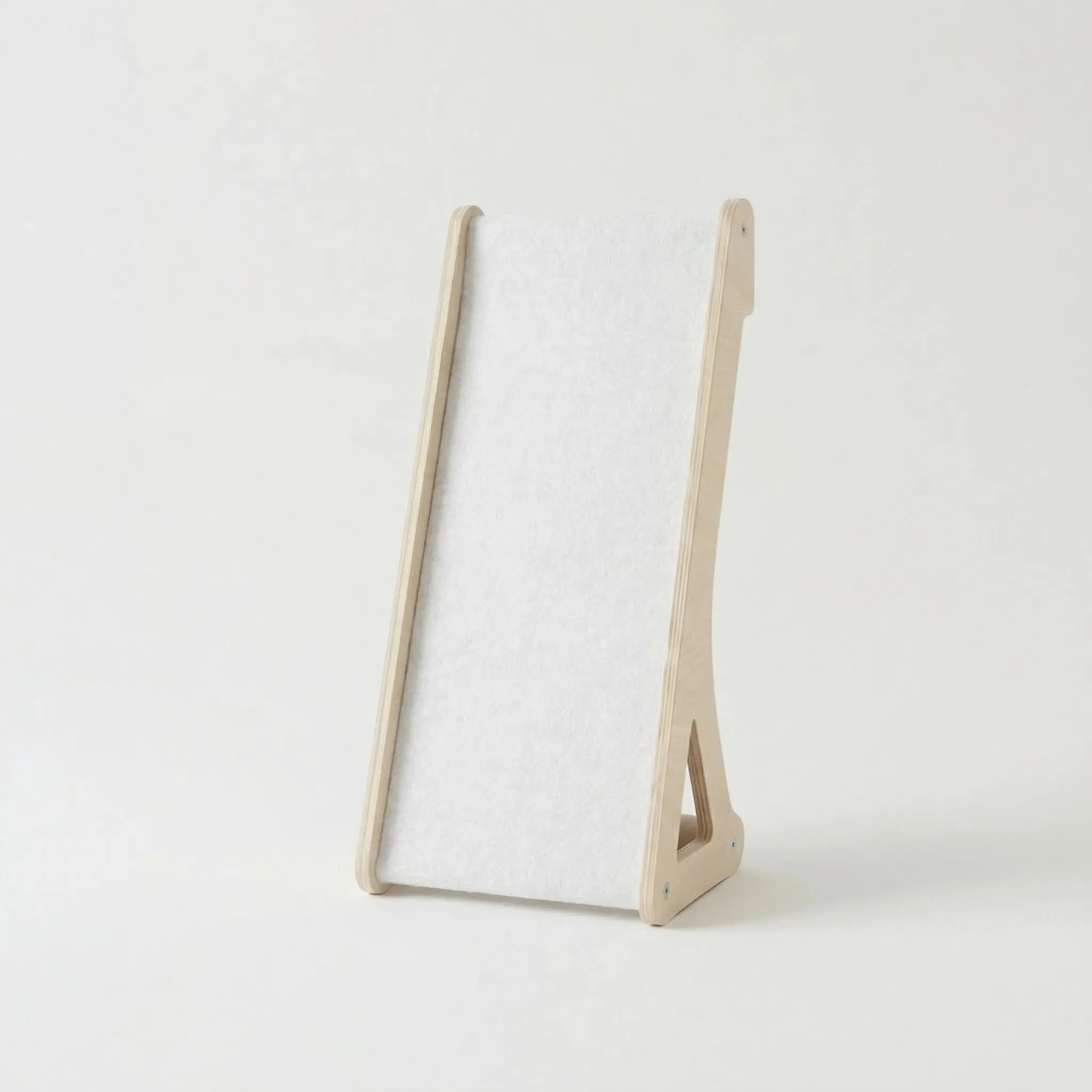 Inclined Wall & Floor Cat Scratcher, photo 5