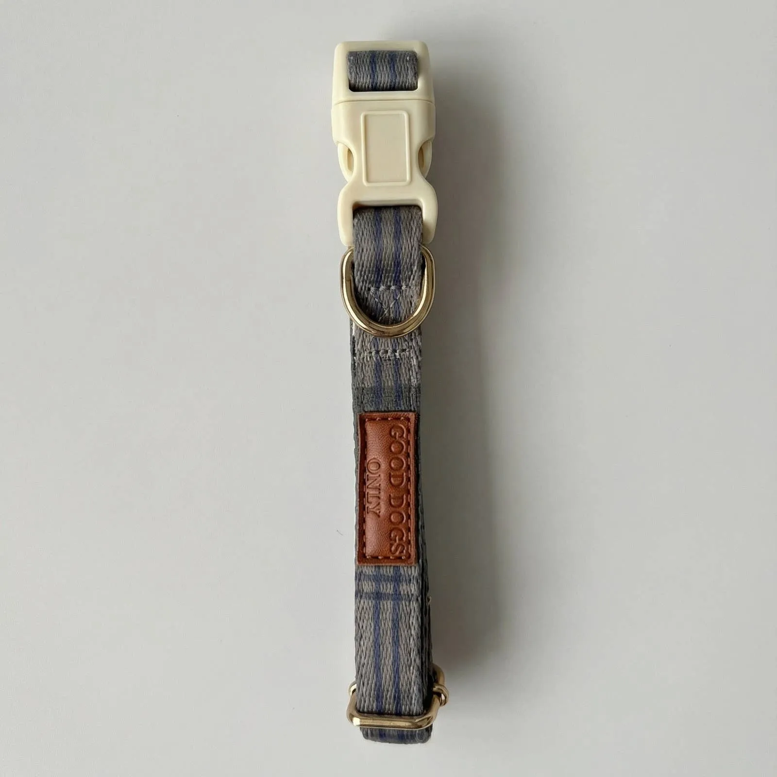 Plaid dog collar in Chestnut