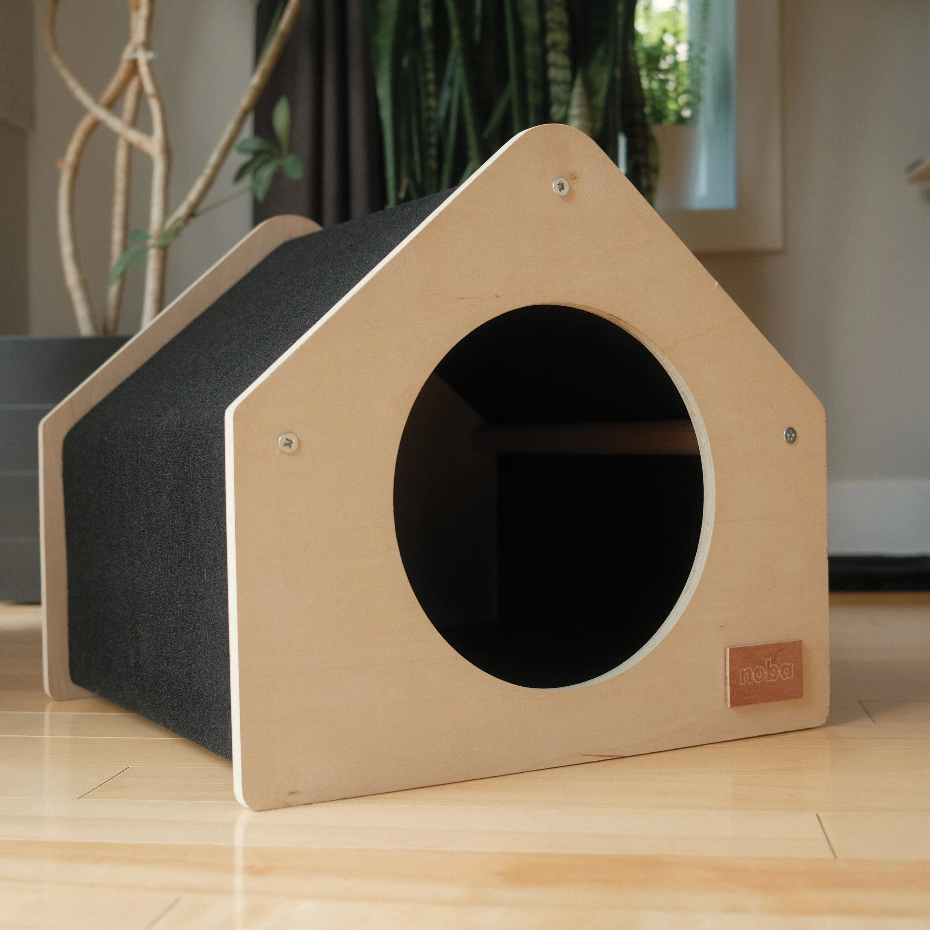 The Urban Condo Pet House, photo 2